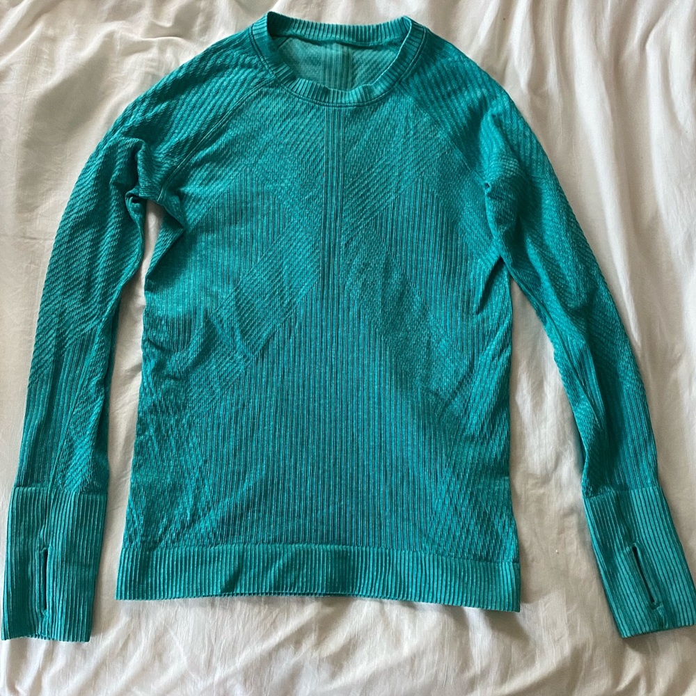 Turquoise Lululemon long sleeve
